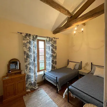 度假居 3-Bed House Sleeps 10 40Mins From Puy De Fou *