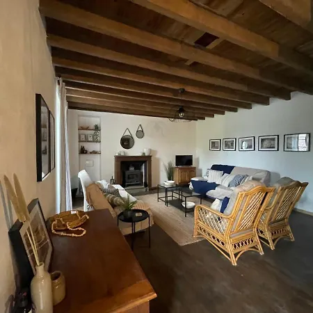 3-Bed House Sleeps 10 40Mins From Puy De Fou La Chapelle-Saint-Etienne